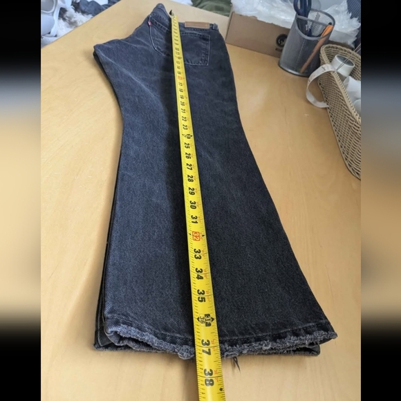 NWT LEVI'S Middy Ankle Bootcut Women Jeans Size 30 Black Color - Picture 7 of 8